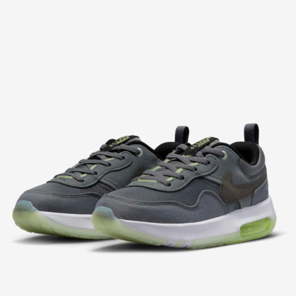 NWB Nike Kids' Air Max Motif Sneaker